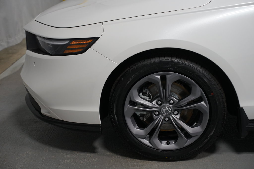 Used 2025 Honda Accord EX-L image 5