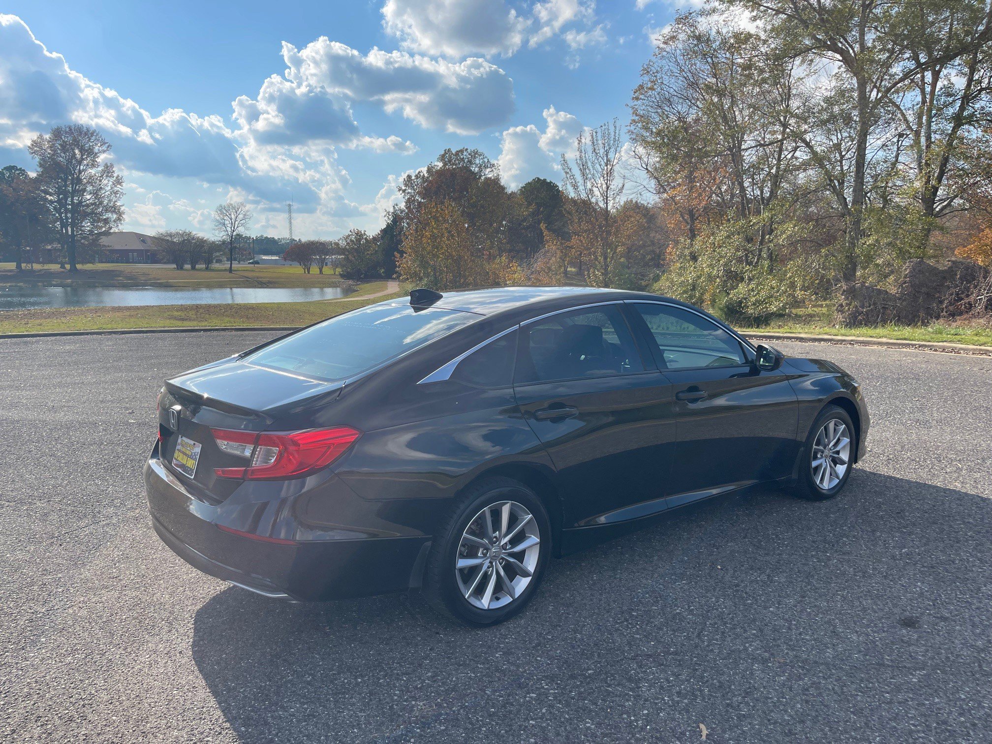 Used 2021 Honda Accord LX image 5