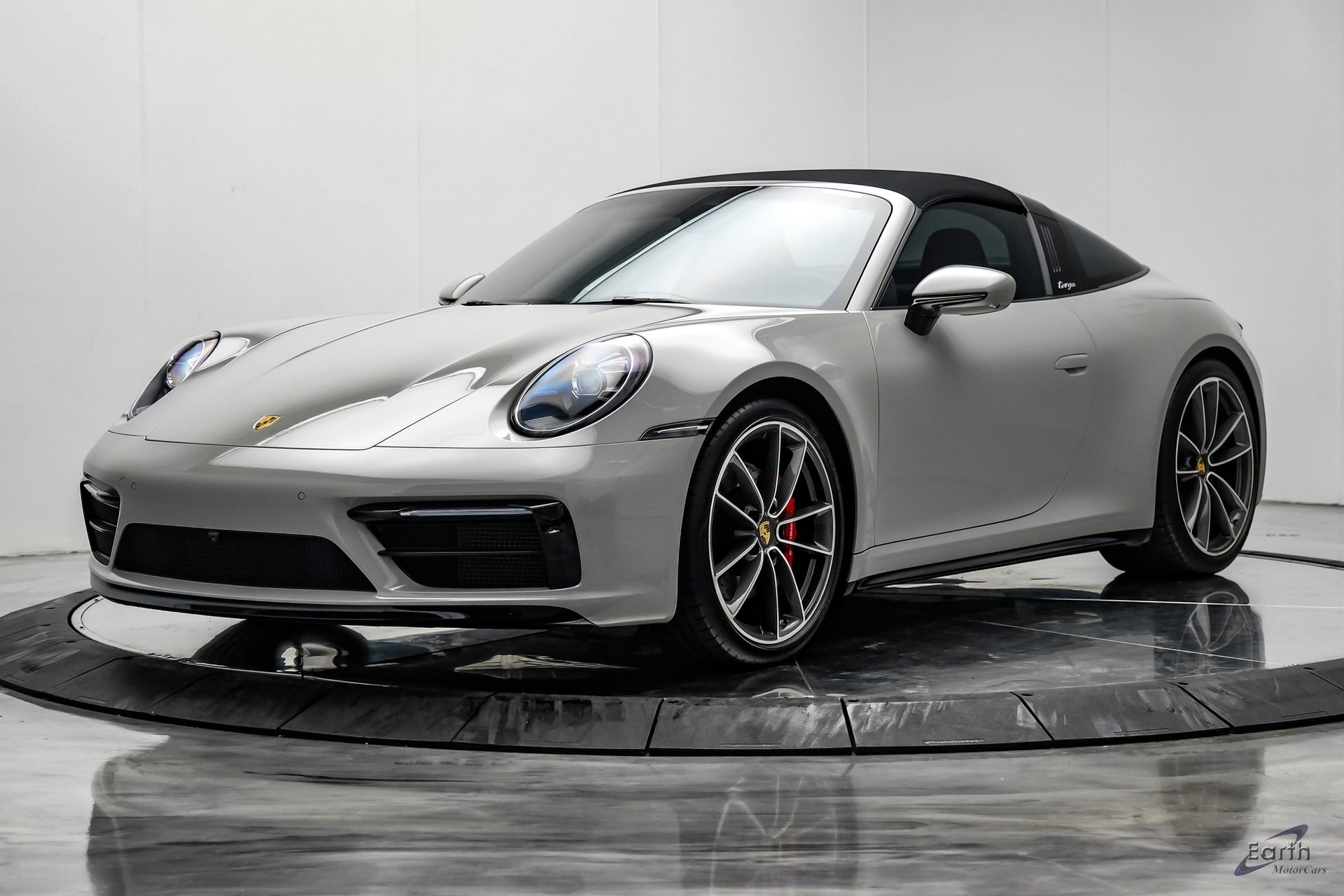 Used 2022 Porsche 911 Targa 4S AWD/4WD image 5