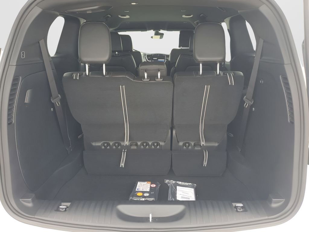 New 2026 Chrysler Voyager LX image 22