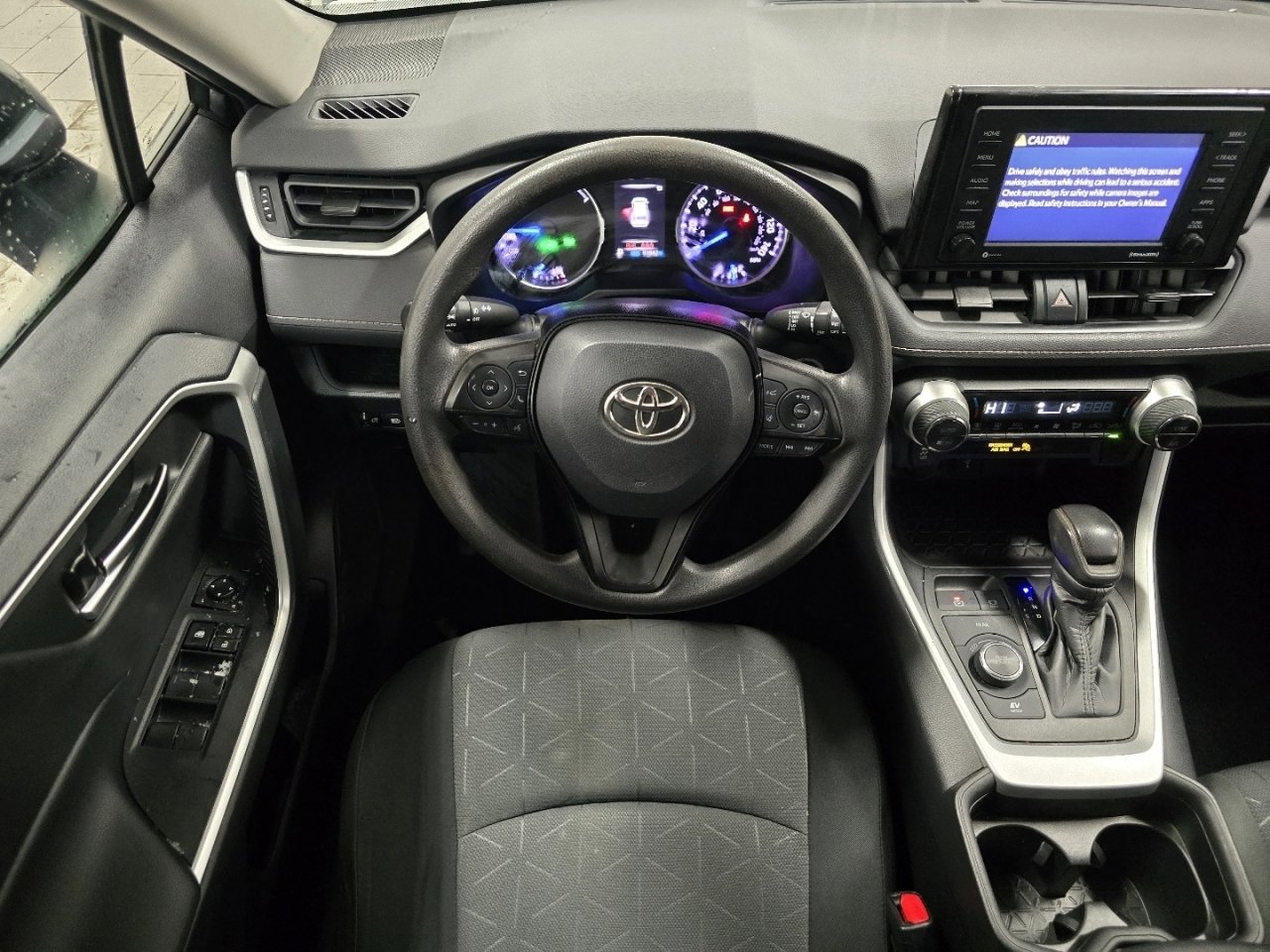 Used 2021 Toyota RAV4 XLE image 22