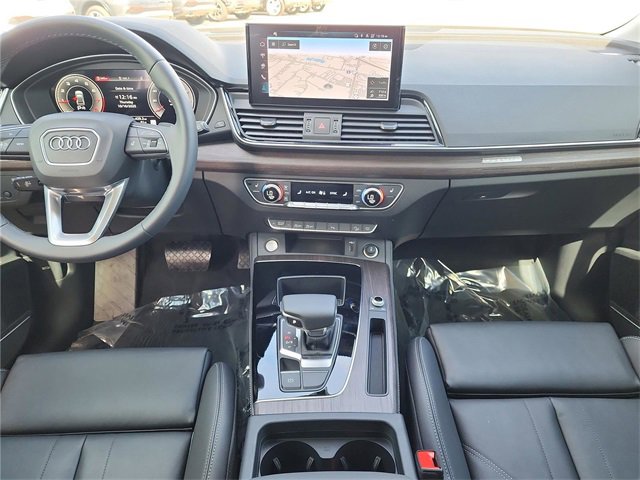 Certified 2025 Audi Q5 2.0T Premium Plus w/ Premium Plus Package image 13