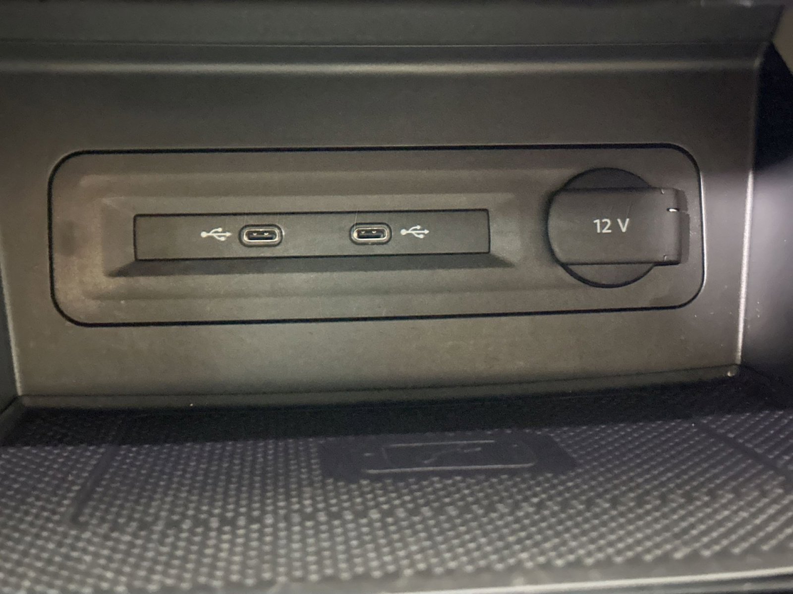 Used 2021 Volkswagen Atlas SEL Premium image 27