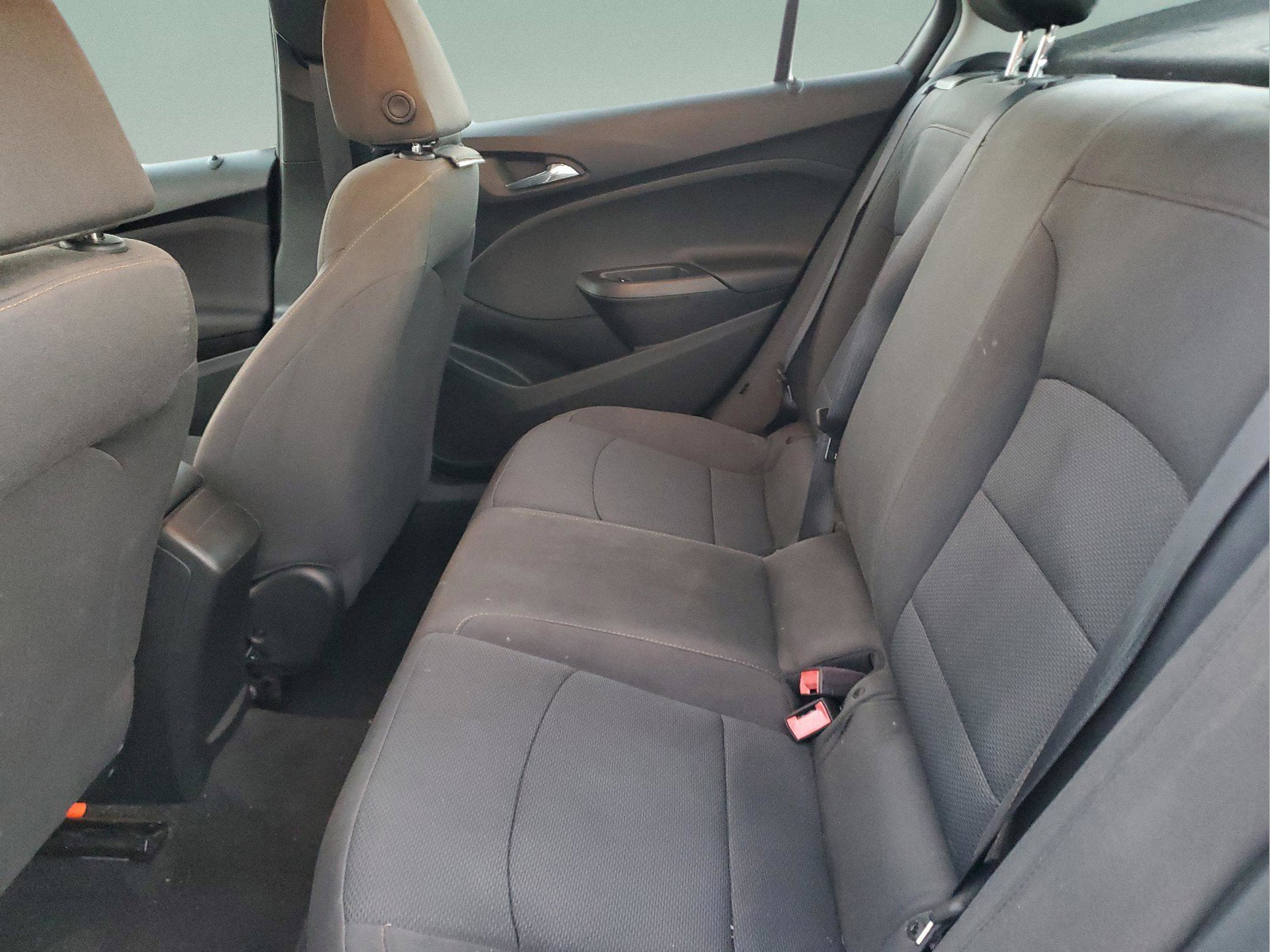 Used 2019 Chevrolet Cruze LS w/ LS Convenience Package image 7