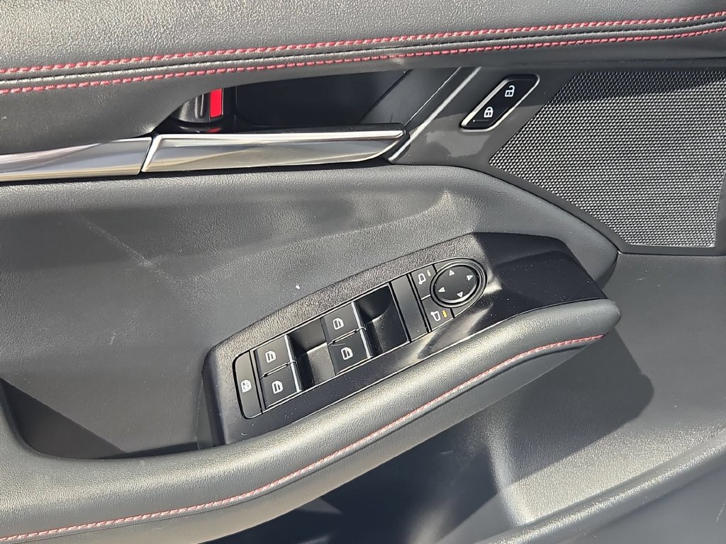 Used 2026 MAZDA MAZDA3 Carbon AWD/4WD image 15