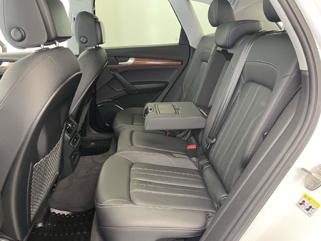 Certified 2023 Audi Q5 2.0T Premium w/ Convenience Package AWD/4WD image 19