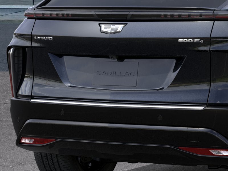 New 2026 Cadillac Lyriq Luxury AWD/4WD image 14