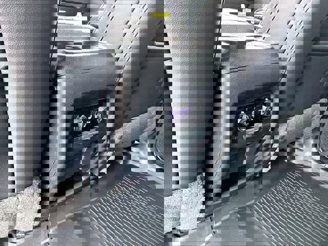 New 2026 Chevrolet Traverse LT w/ Midnight/Sport Edition image 18