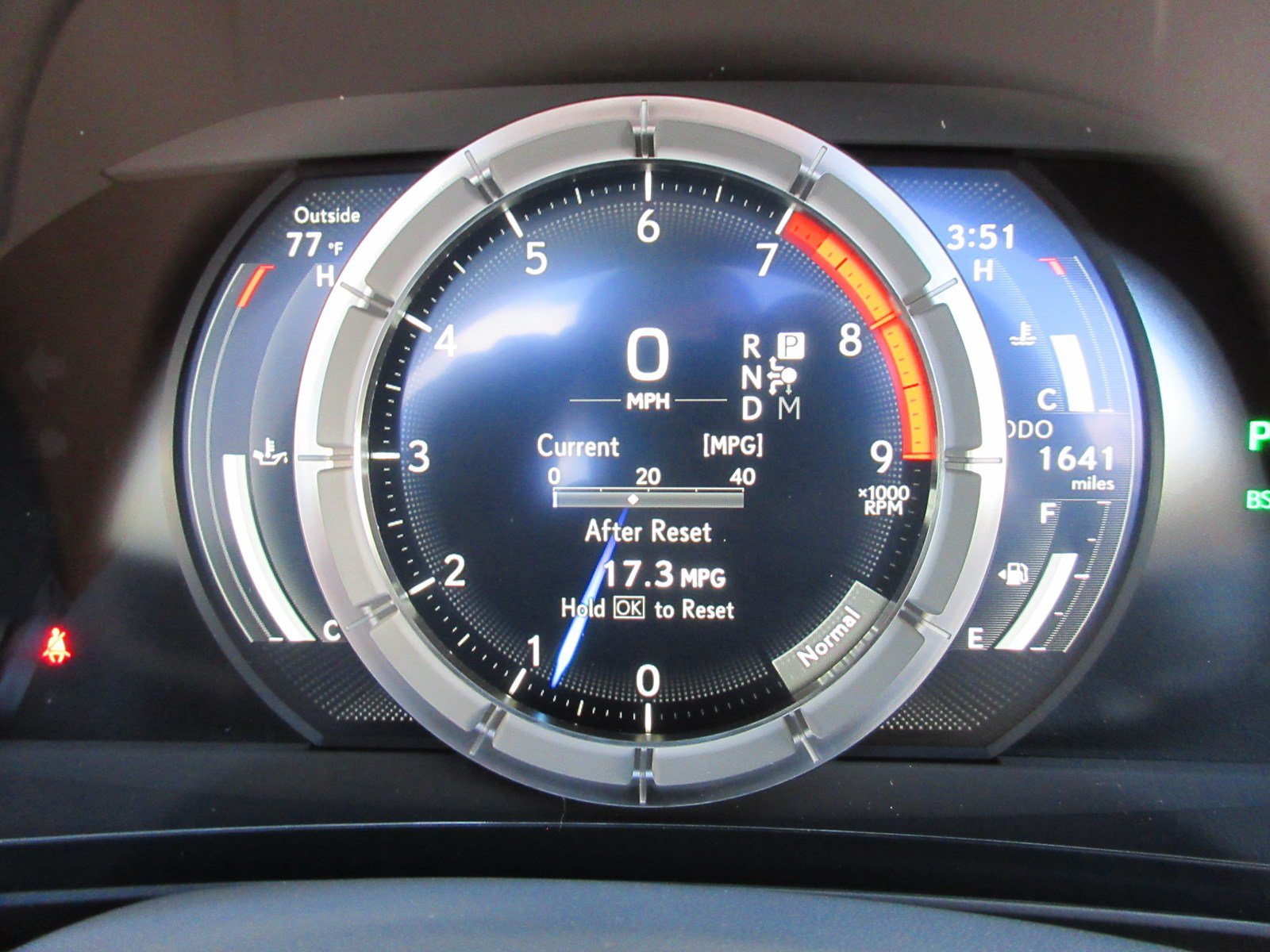 Used 2023 Lexus LC 500 Convertible w/ Touring Package RWD image 32