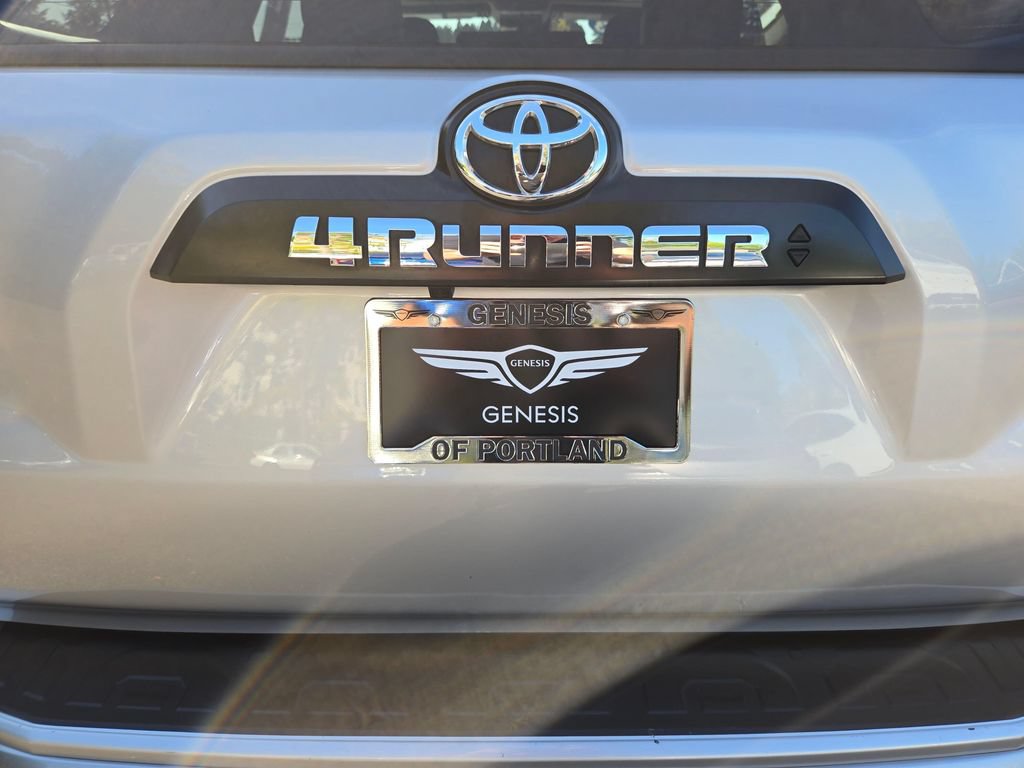 Used 2023 Toyota 4Runner TRD Off-Road Premium w/ Moonroof Package AWD/4WD image 13