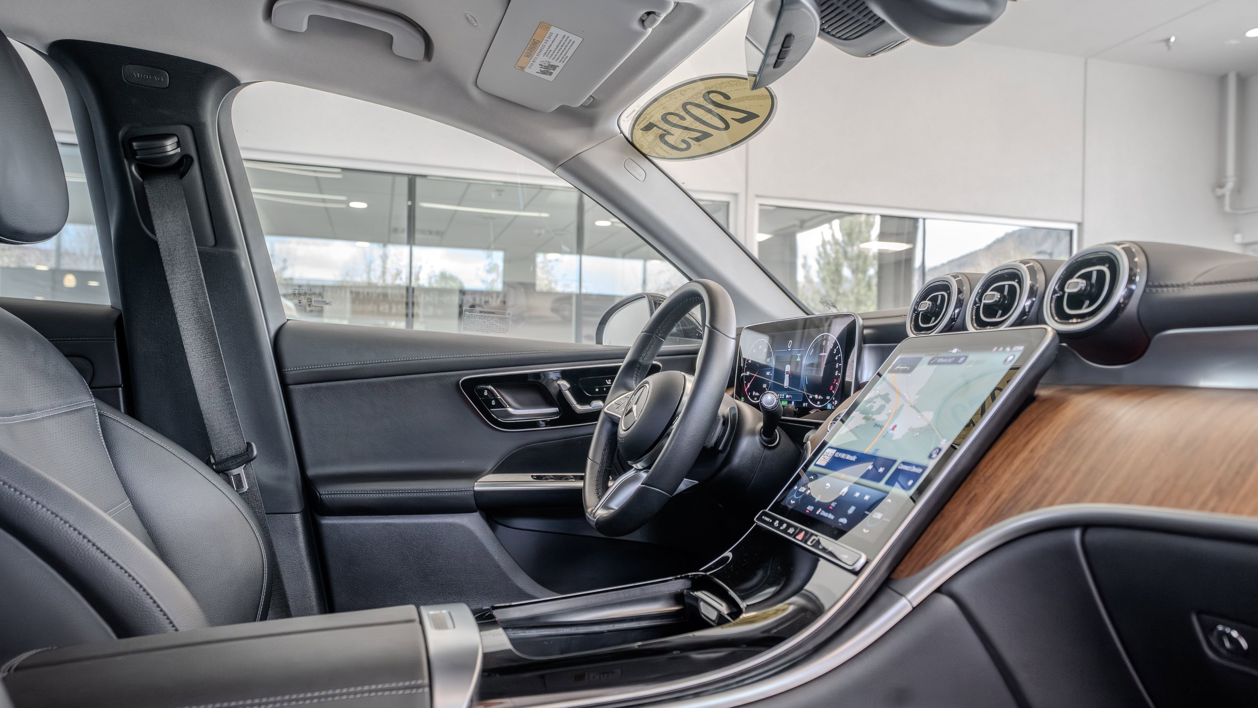 Certified 2025 Mercedes-Benz GLC 350e 4MATIC image 18