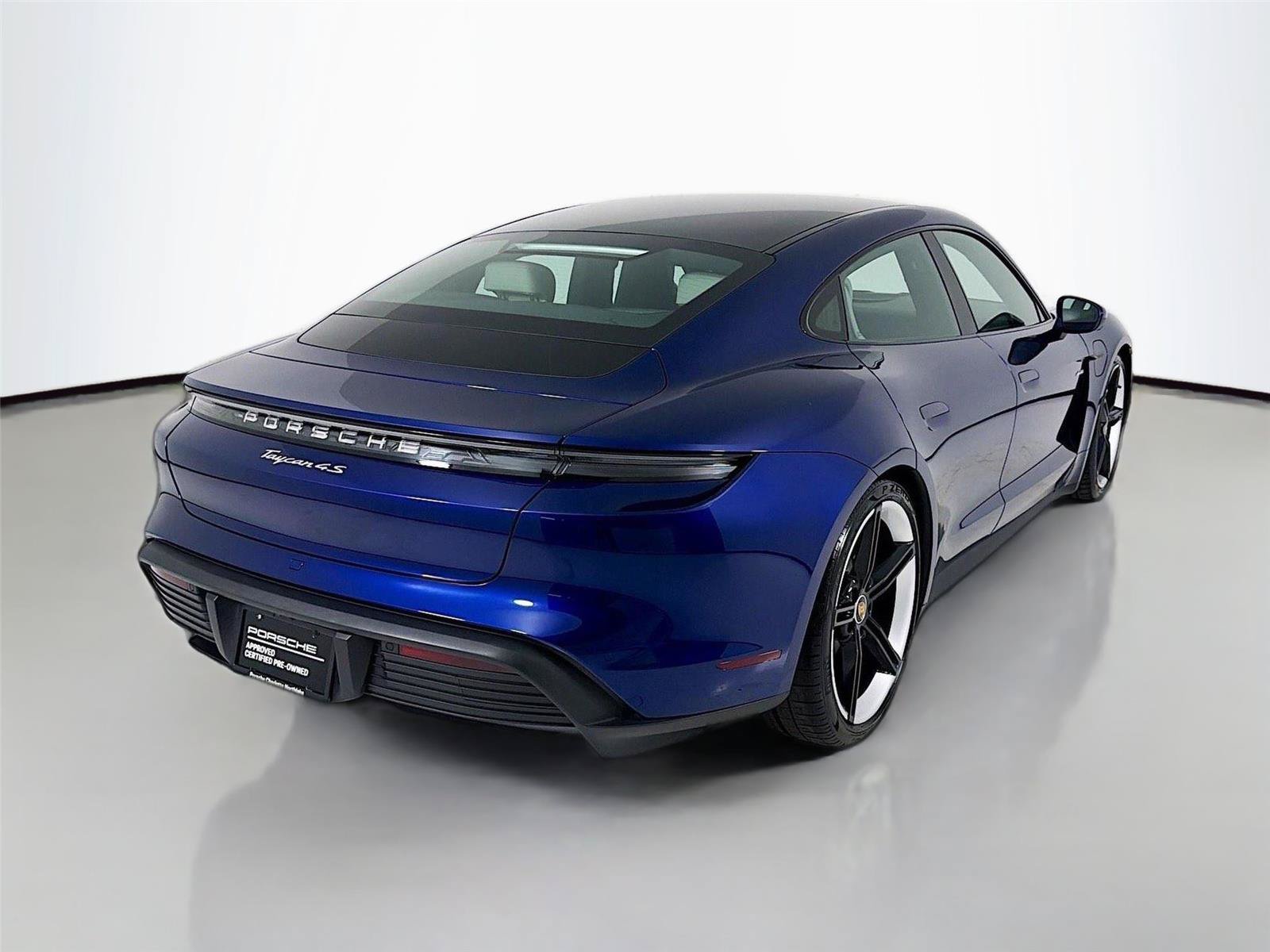 Used 2022 Porsche Taycan 4S AWD/4WD image 29