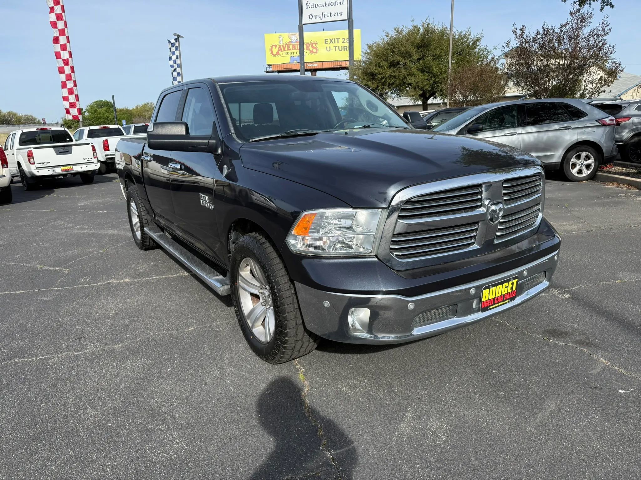 Used 2014 RAM 1500 Lone Star RWD image 3