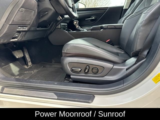 Used 2022 Lexus ES 350 image 12