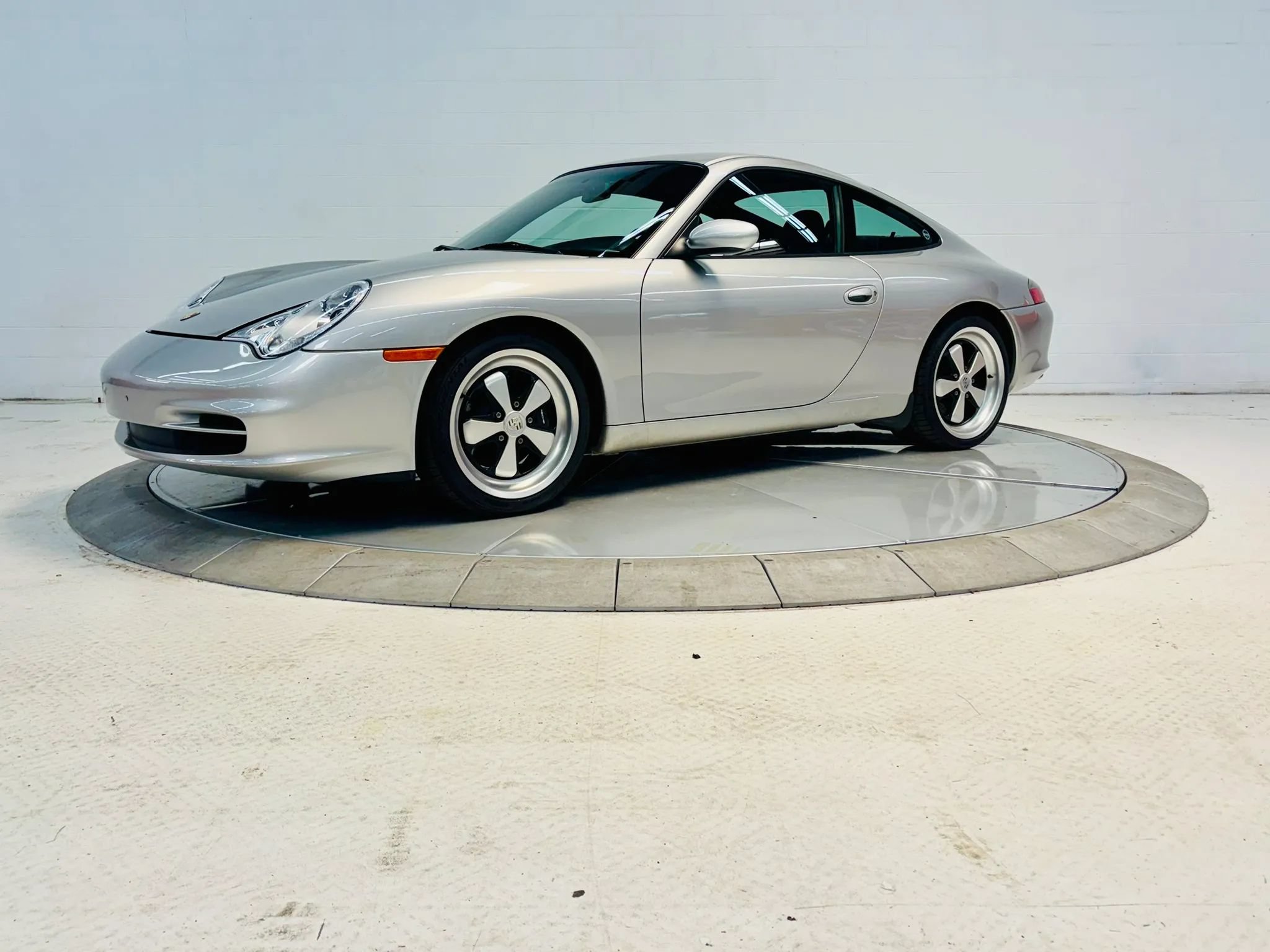 Used 2002 Porsche 911 GT3 RS image 6