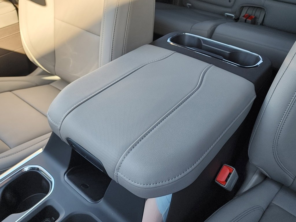 New 2026 GMC Sierra 1500 SLT w/ SLT Premium Plus Package image 31