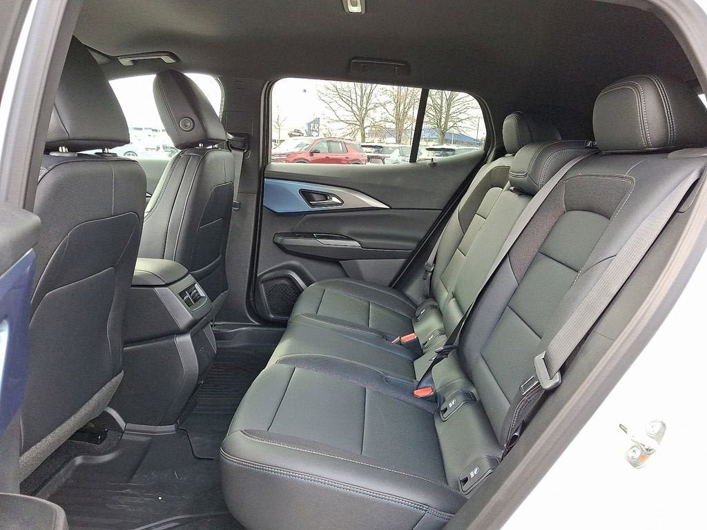 New 2026 Chevrolet Equinox EV LT FWD image 7