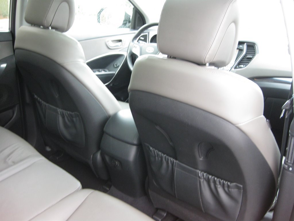 Used 2015 Hyundai Santa Fe GLS w/ Option Group 03 FWD image 37