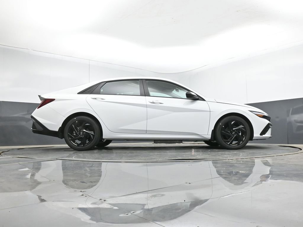 New 2026 Hyundai Elantra Sport image 14