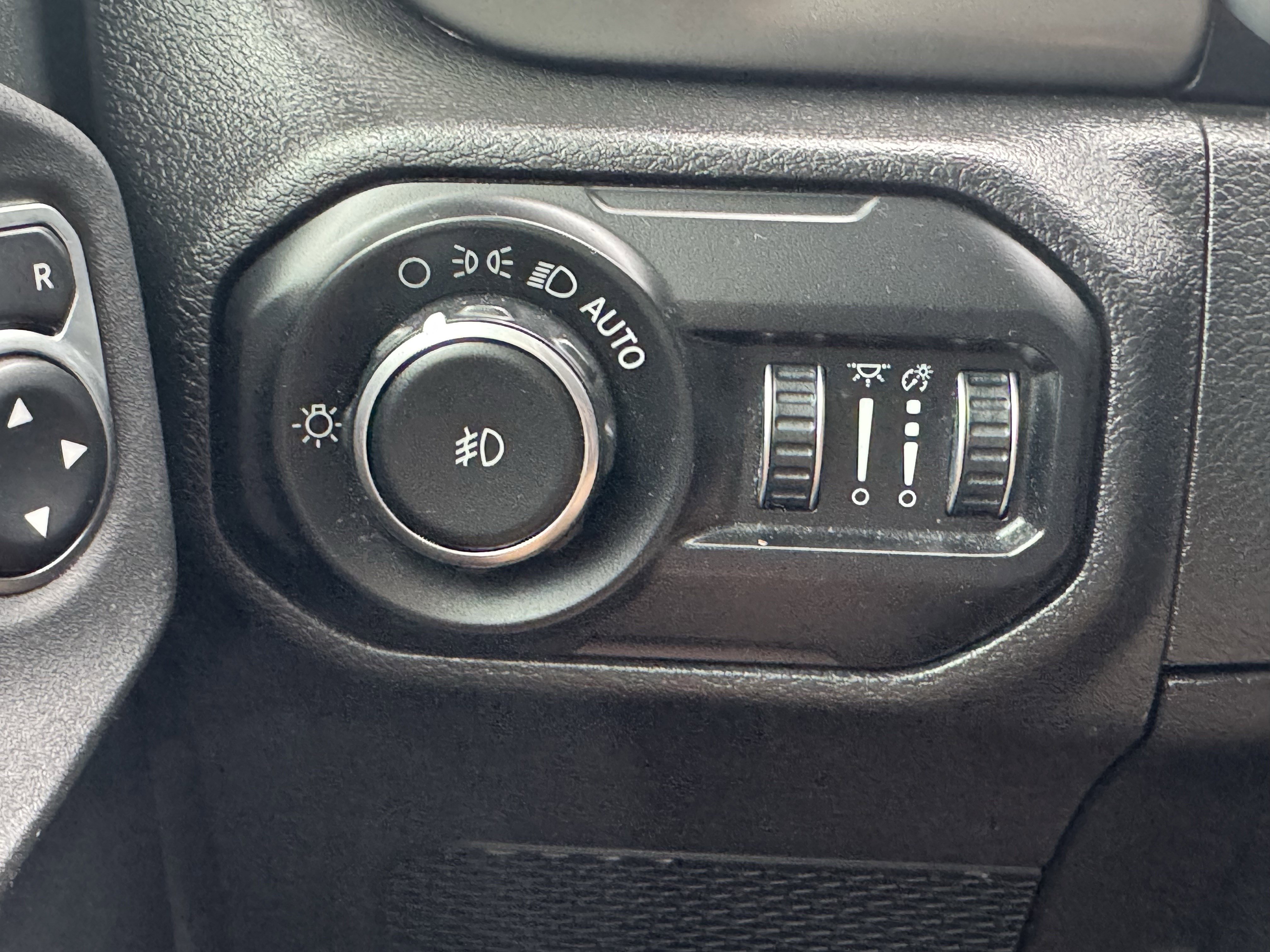 Certified 2021 Jeep Wrangler Unlimited Sport image 14