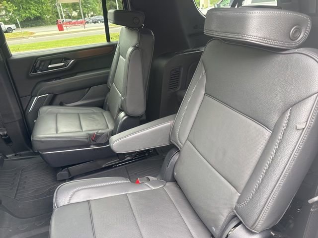 Used 2025 GMC Yukon XL Denali w/ Sun & Power Step Package AWD/4WD image 24