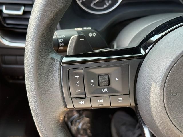 Used 2021 Nissan Rogue SV AWD/4WD image 19