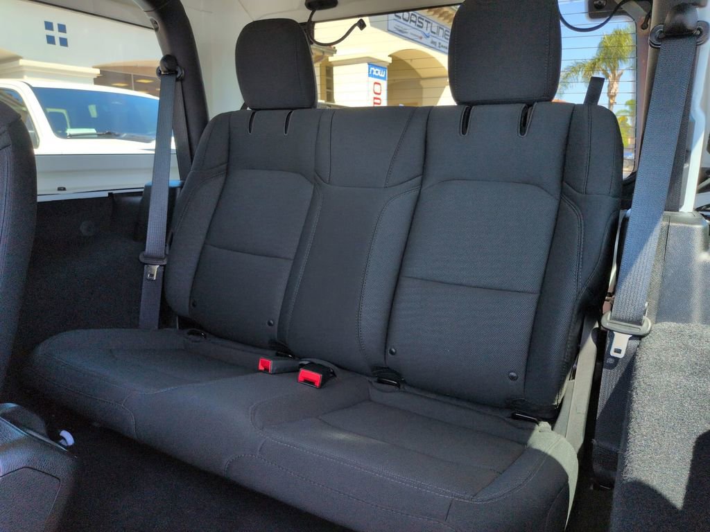 Certified 2020 Jeep Wrangler Sport image 25