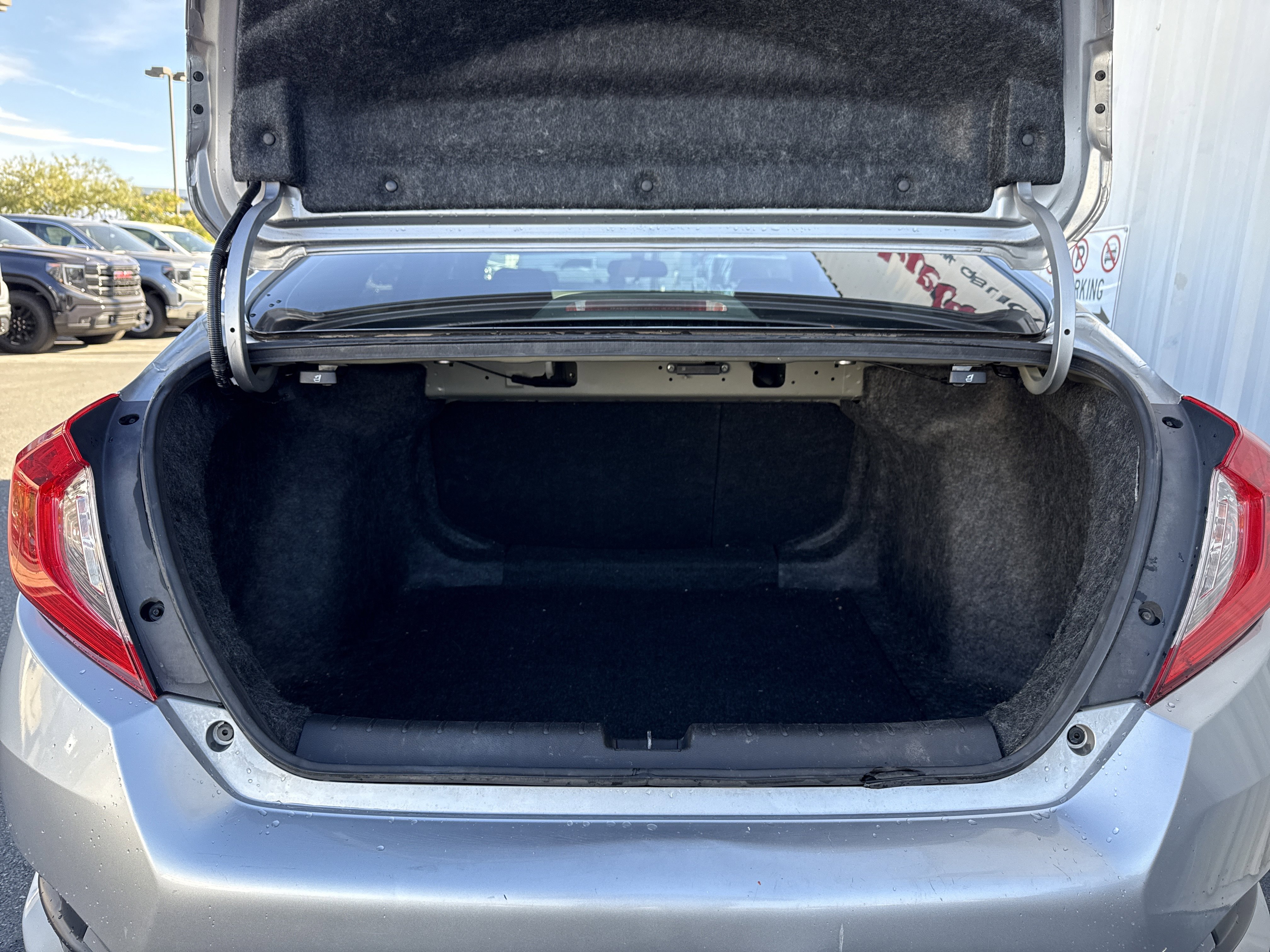 Used 2017 Honda Civic EX-T image 10