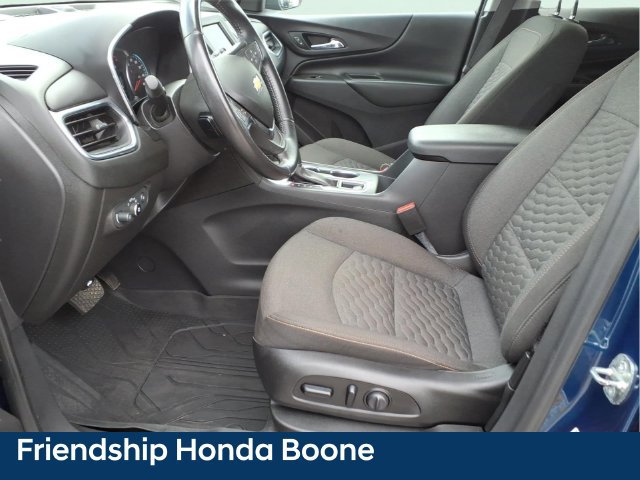 Used 2021 Chevrolet Equinox LT AWD/4WD image 19