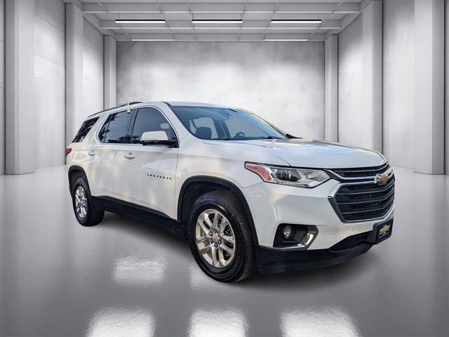 Used 2019 Chevrolet Traverse LT image 3