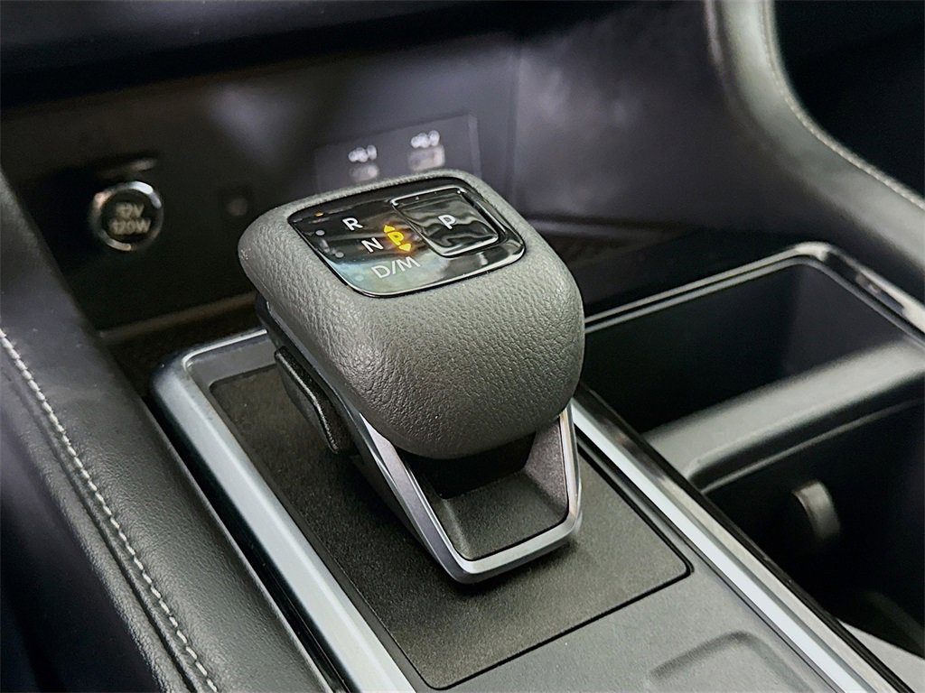 Certified 2023 Nissan Pathfinder SL w/ Black Appearance Package image 10