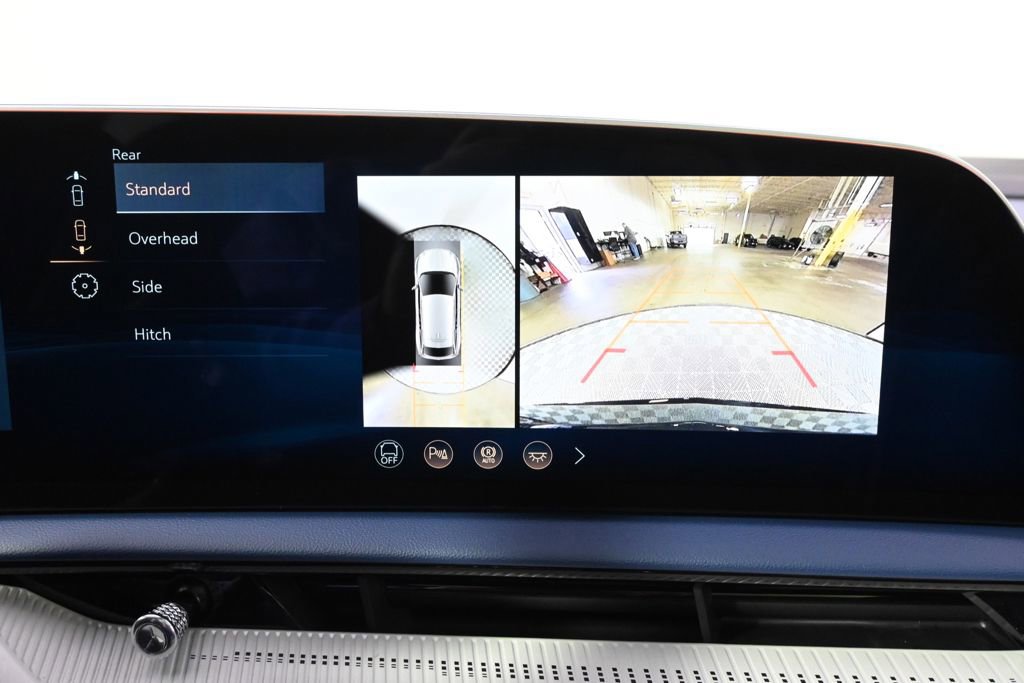 New 2026 Cadillac Optiq Sport 2 AWD/4WD image 29