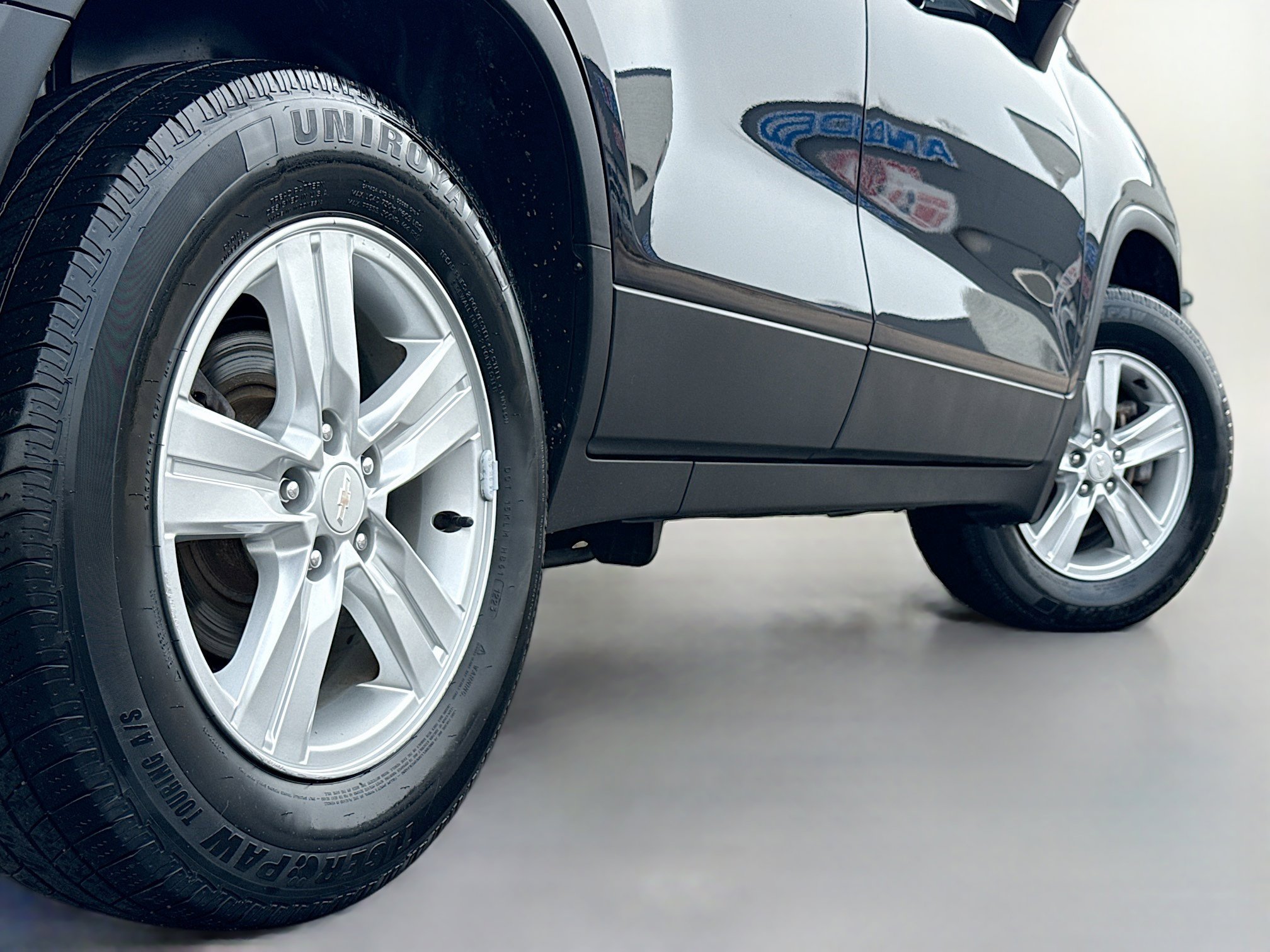 Used 2022 Chevrolet Trax LT w/ Driver Confidence Package image 16