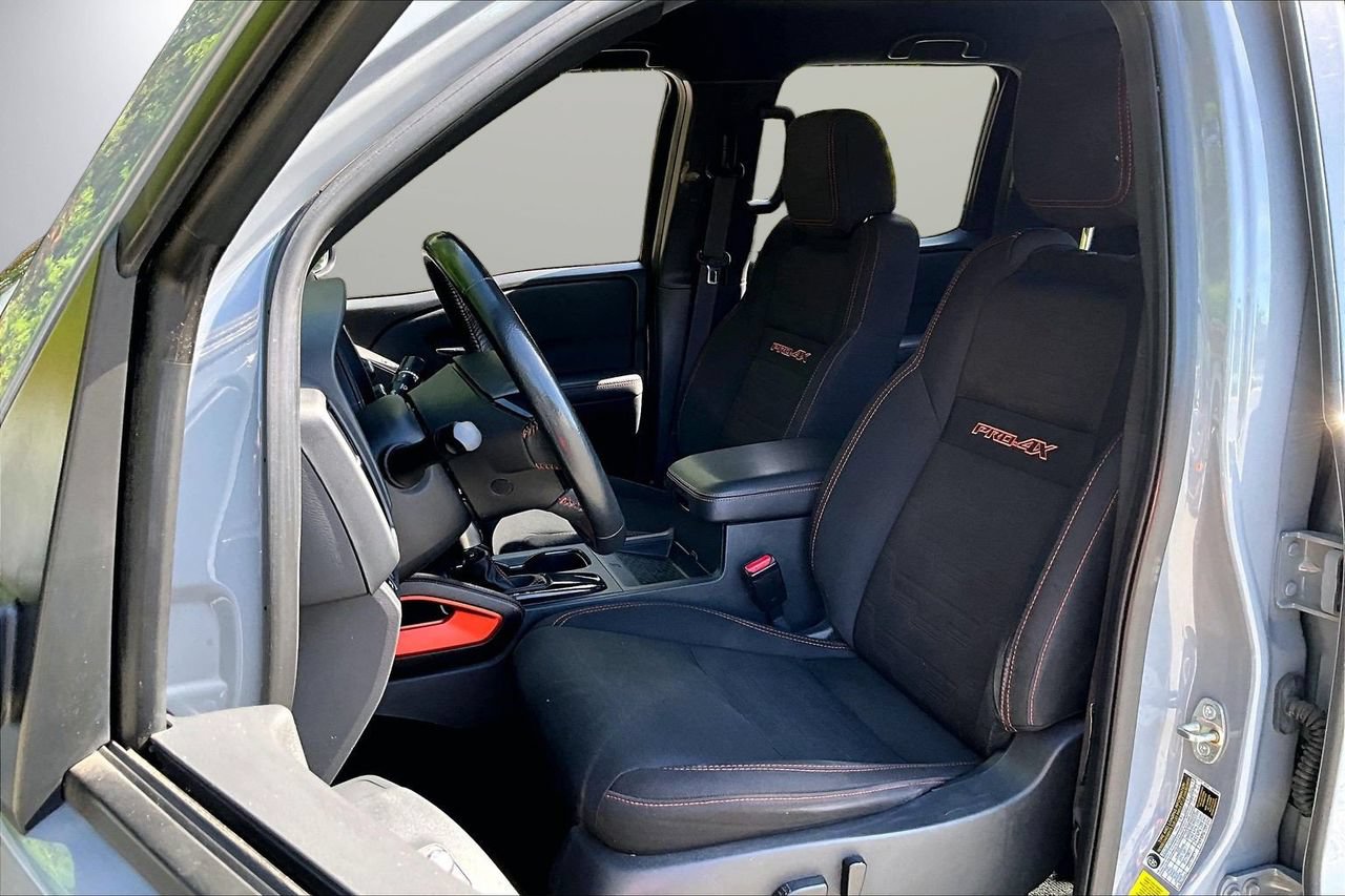 Used 2022 Nissan Frontier PRO-4X AWD/4WD image 20