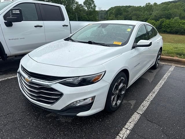 Used 2024 Chevrolet Malibu LT FWD image 1