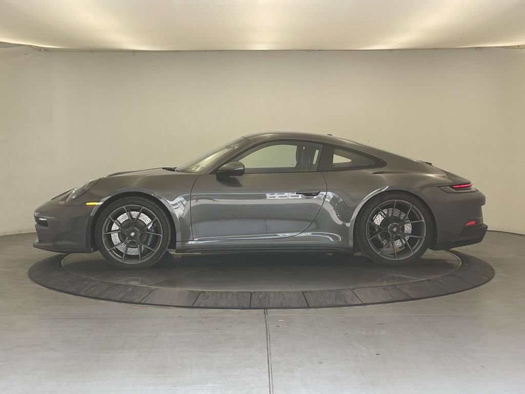 Certified 2023 Porsche 911 GT3 RWD image 2