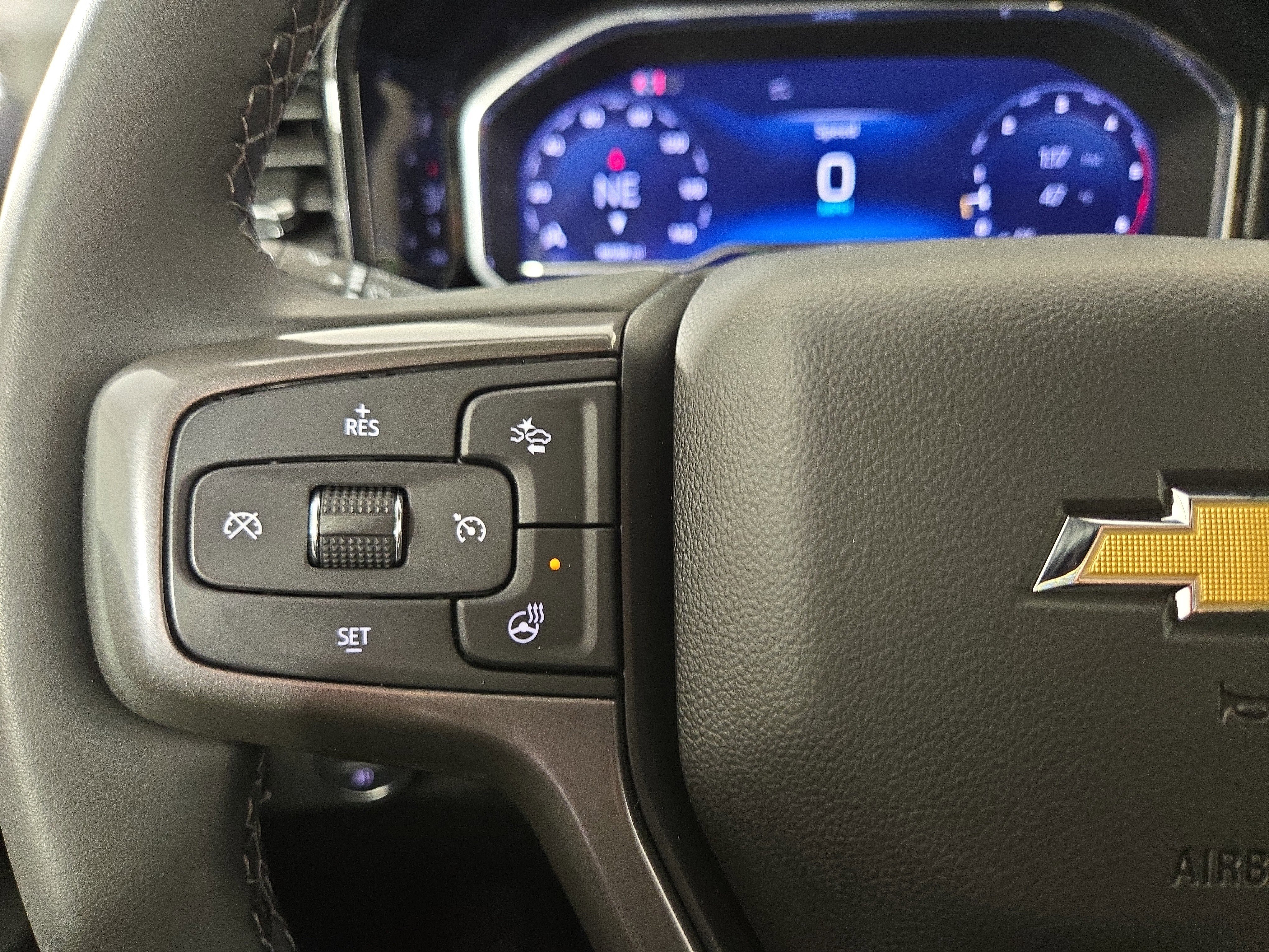 Used 2025 Chevrolet Silverado 3500 High Country w/ Technology Package image 14