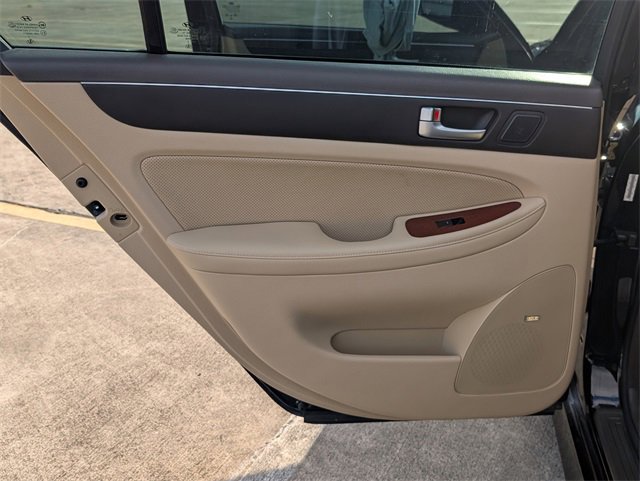 Used 2012 Hyundai Genesis 3.8 w/ Premium Pkg image 24