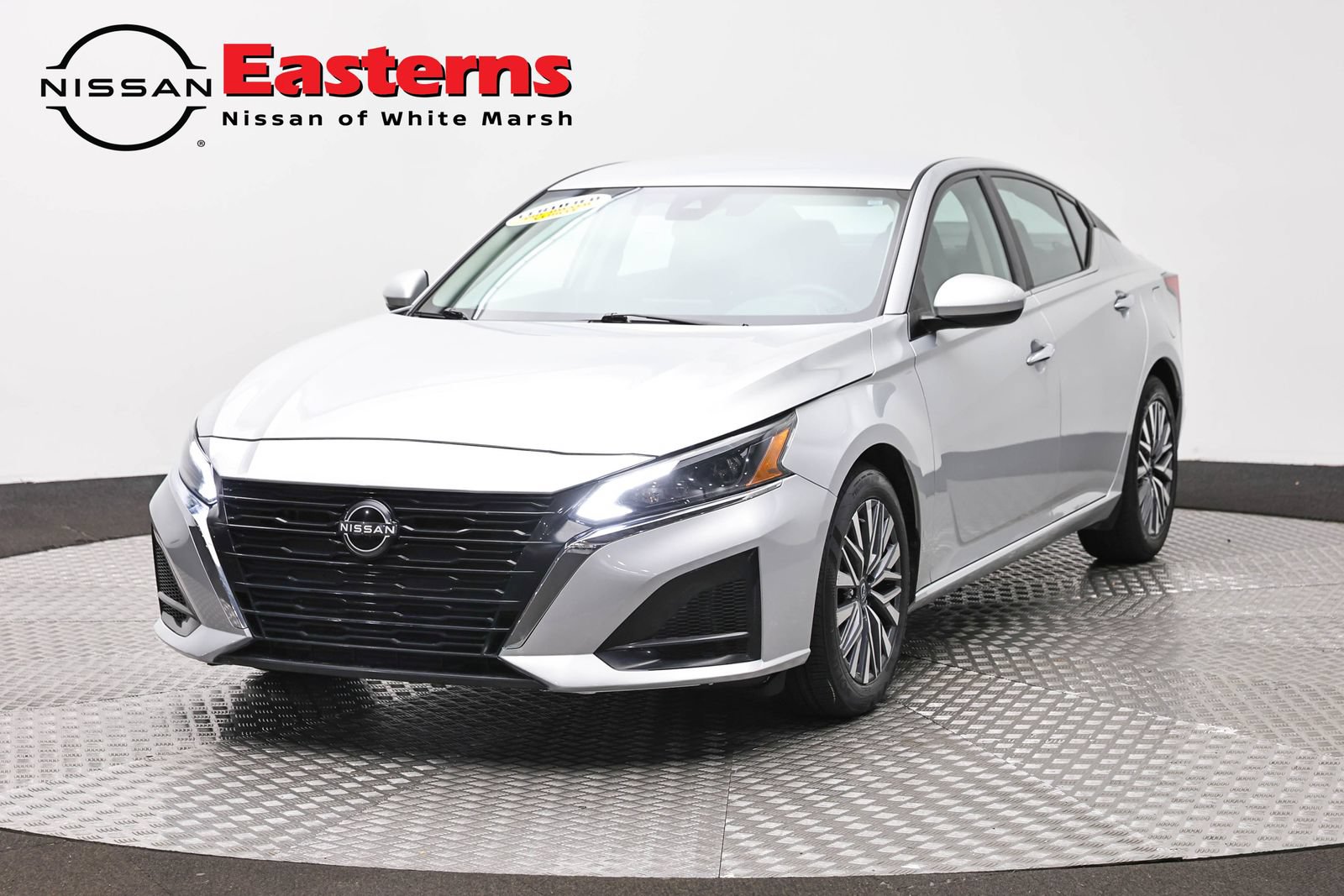 Used 2023 Nissan Altima 2.5 SV FWD video 1