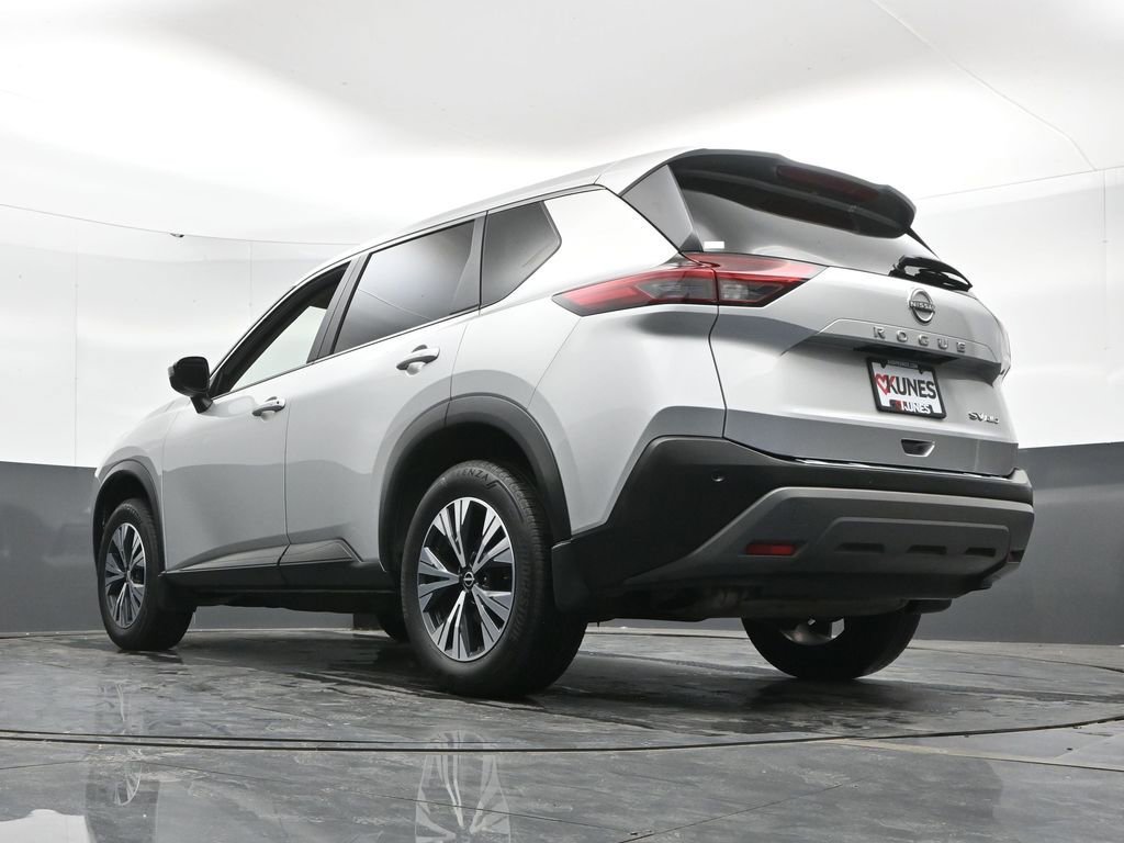 Used 2023 Nissan Rogue SV image 52
