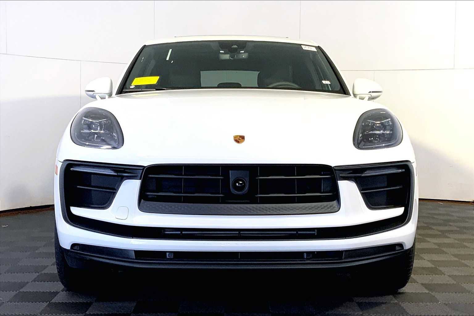 New 2026 Porsche Macan image 10