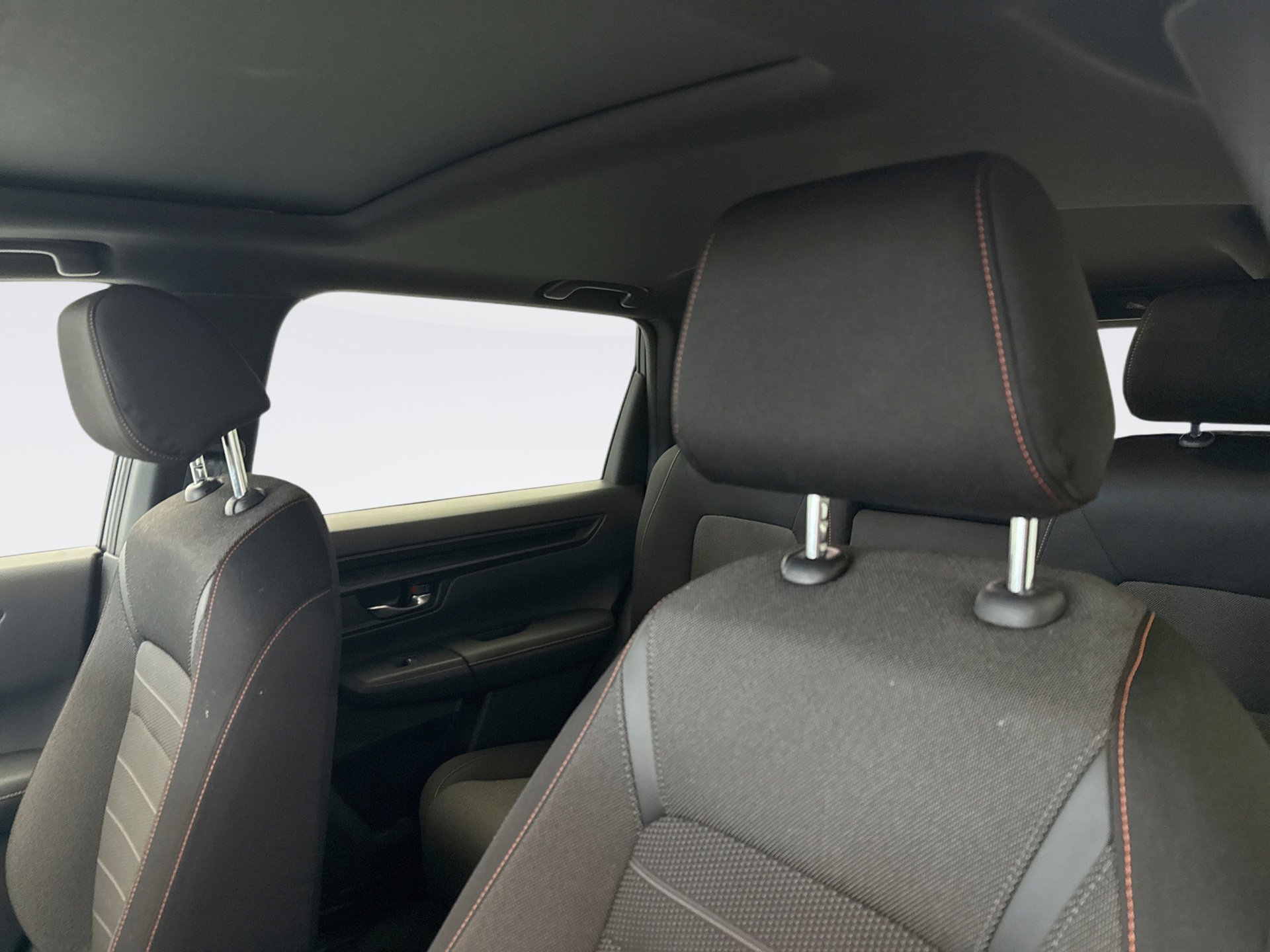 Used 2025 Honda CR-V Sport image 10