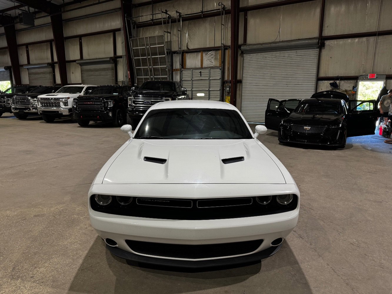 Used 2019 Dodge Challenger SXT RWD image 10
