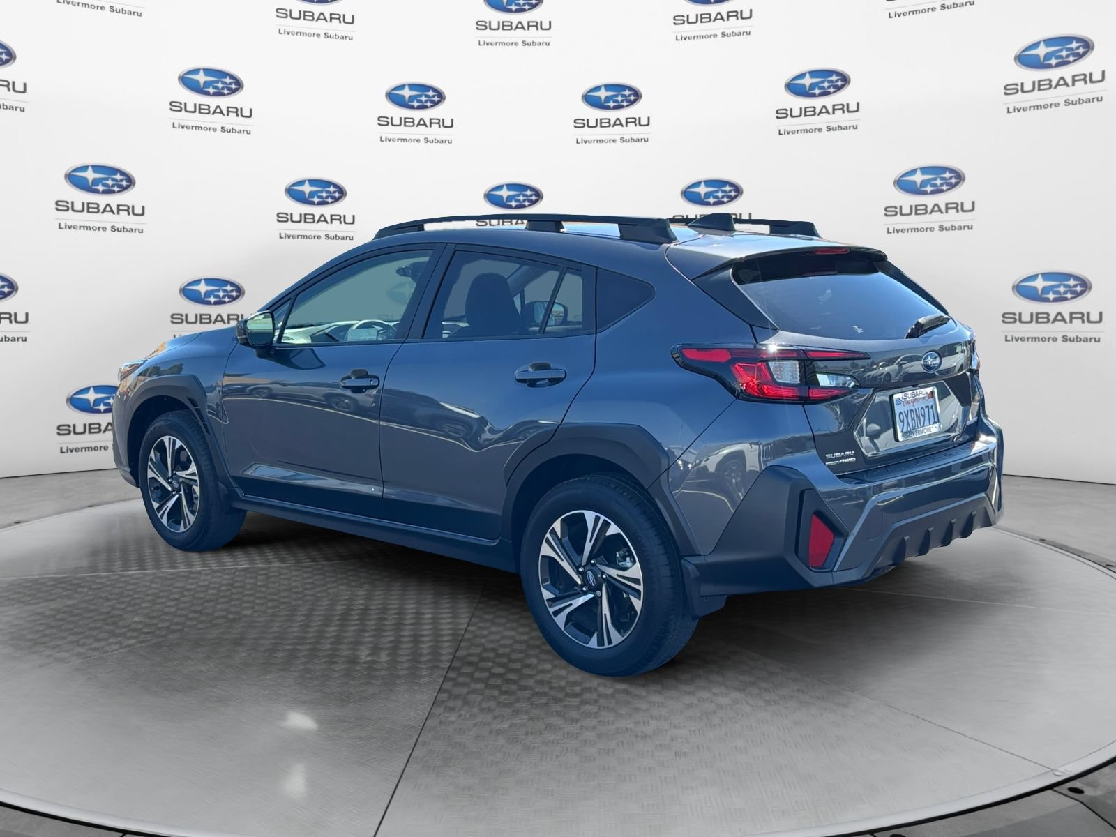 Used 2025 Subaru Crosstrek 2.5i Premium AWD/4WD image 3