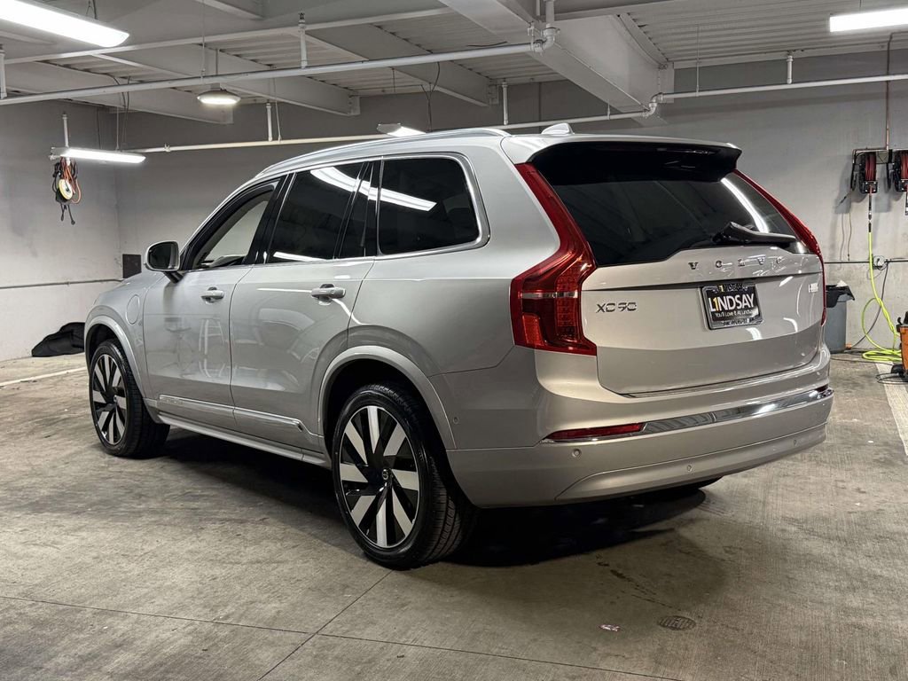 Used 2023 Volvo XC90 T8 Ultimate w/ Protection Package Premier AWD/4WD image 14