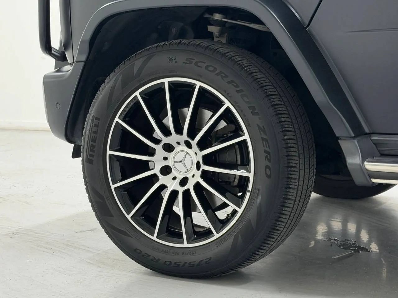 Used 2021 Mercedes-Benz G 550 image 40