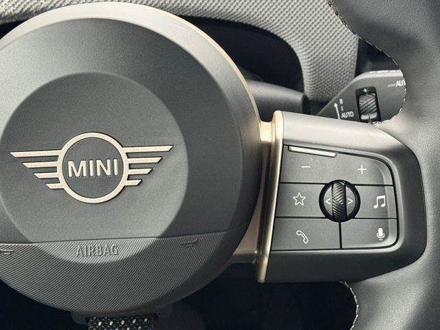 Used 2025 MINI Cooper S image 21