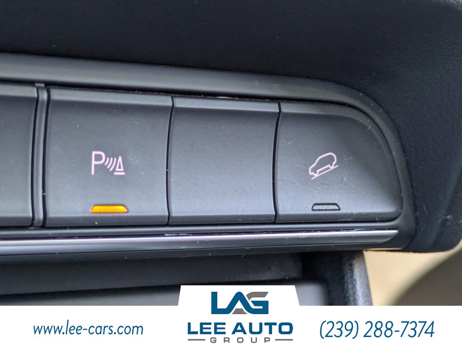 Used 2018 Audi Q3 2.0T Premium image 26