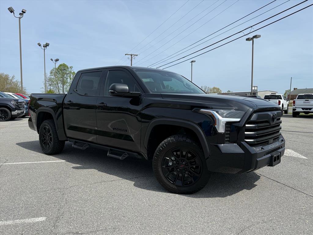 Used 2024 Toyota Tundra SR5 w/ SR5 Premium Package image 2