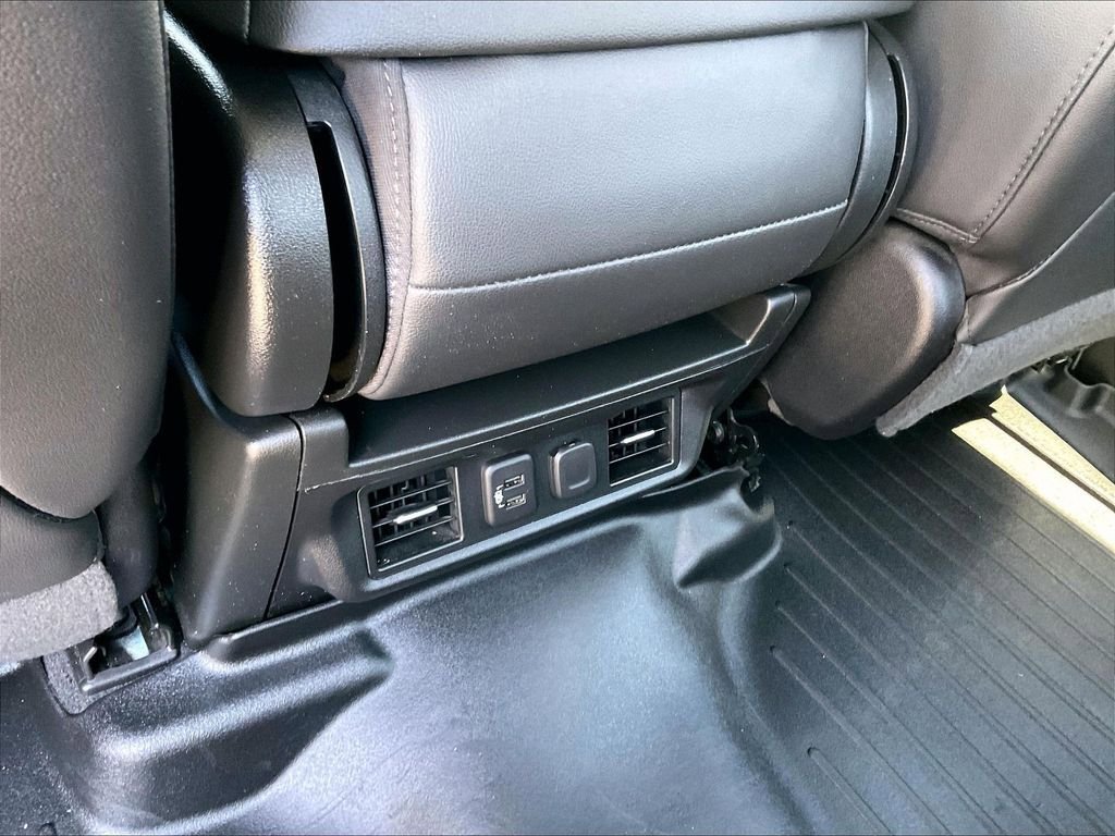 Used 2020 Chevrolet Silverado 2500 LTZ AWD/4WD image 27